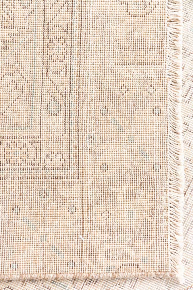 6' x 9' Hand Knotted Ultra Vintage Persian Wool Rug