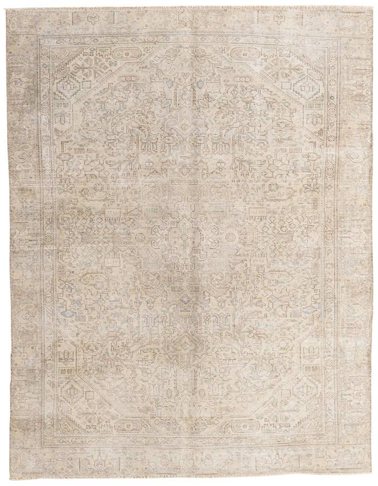 Detail image of 6' x 9' Hand Knotted Ultra Vintage Persian Wool Rug