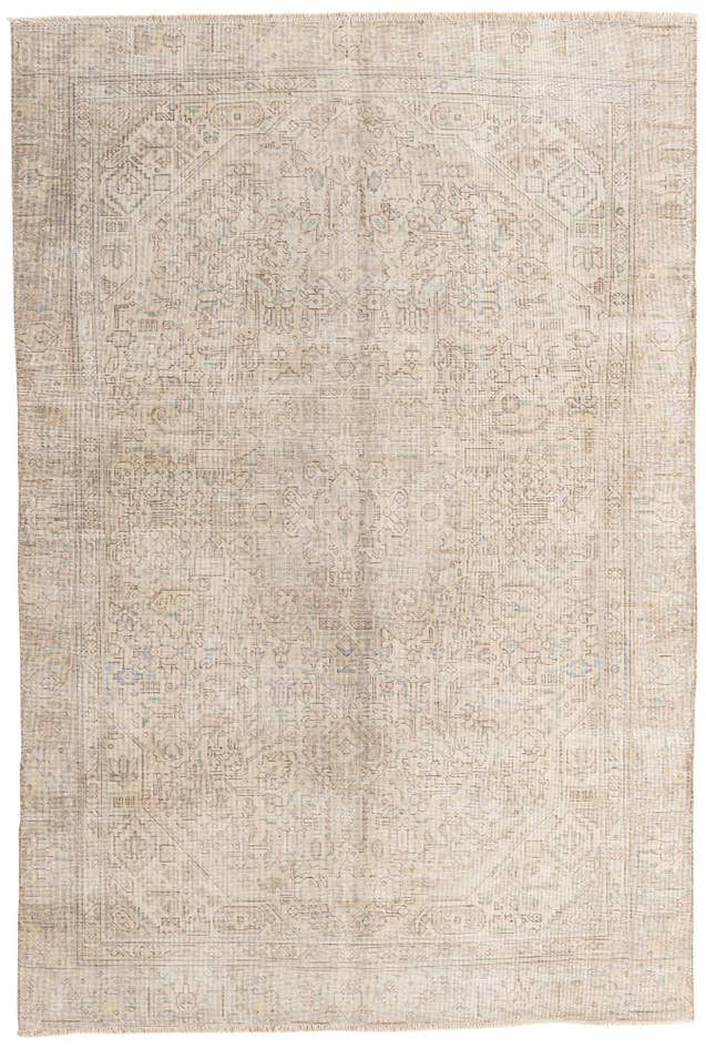 Detail image of 6' x 9' Hand Knotted Ultra Vintage Persian Wool Rug