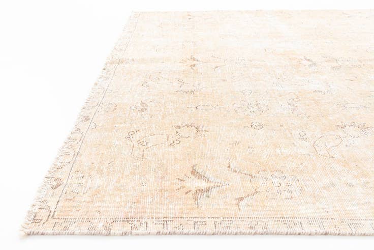 Detail image of 6' x 9' 7 Hand Knotted Ultra Vintage Persian Wool Rug