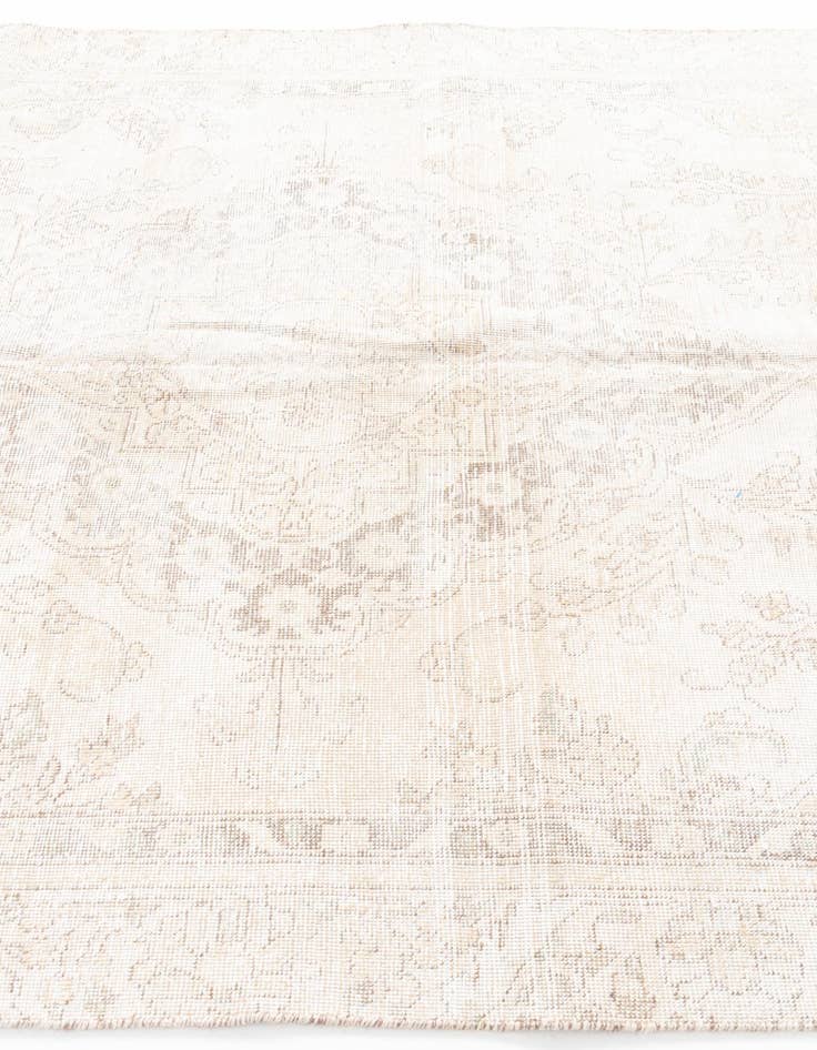 Detail image of 5' 7 x 9' 1  Hand Knotted Ultra Vintage Persian Wool Rug