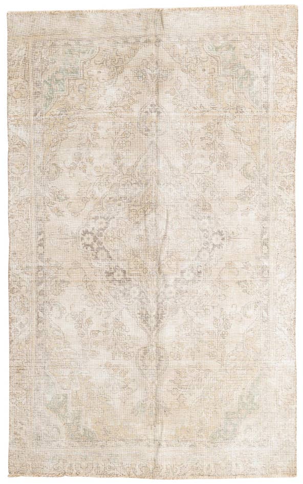 Detail image of 170cm x 275cm Hand Knotted Ultra Vintage Persian Wool Rug