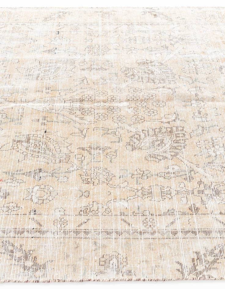 Detail image of 5' 7 x 8' 10  Hand Knotted Ultra Vintage Persian Wool Rug