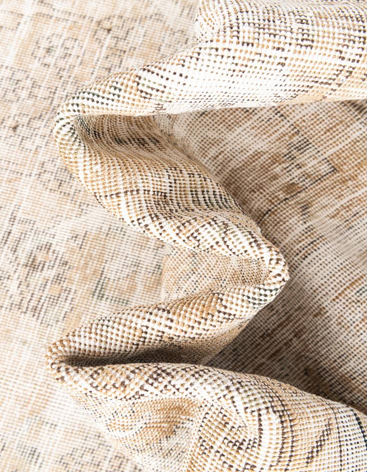 Detail image of 5' 7 x 8' 10  Hand Knotted Ultra Vintage Persian Wool Rug