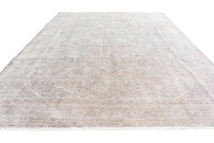 Detail image of 7' 10 x 10' 7 Hand Knotted Ultra Vintage Persian Wool Rug