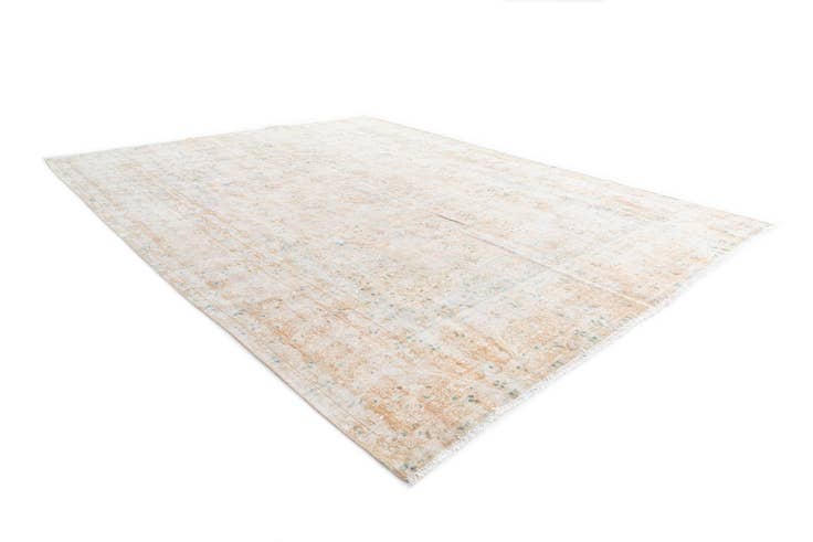 Detail image of 9' 6 x 12' 4 Hand Knotted Ultra Vintage Persian Wool Rug