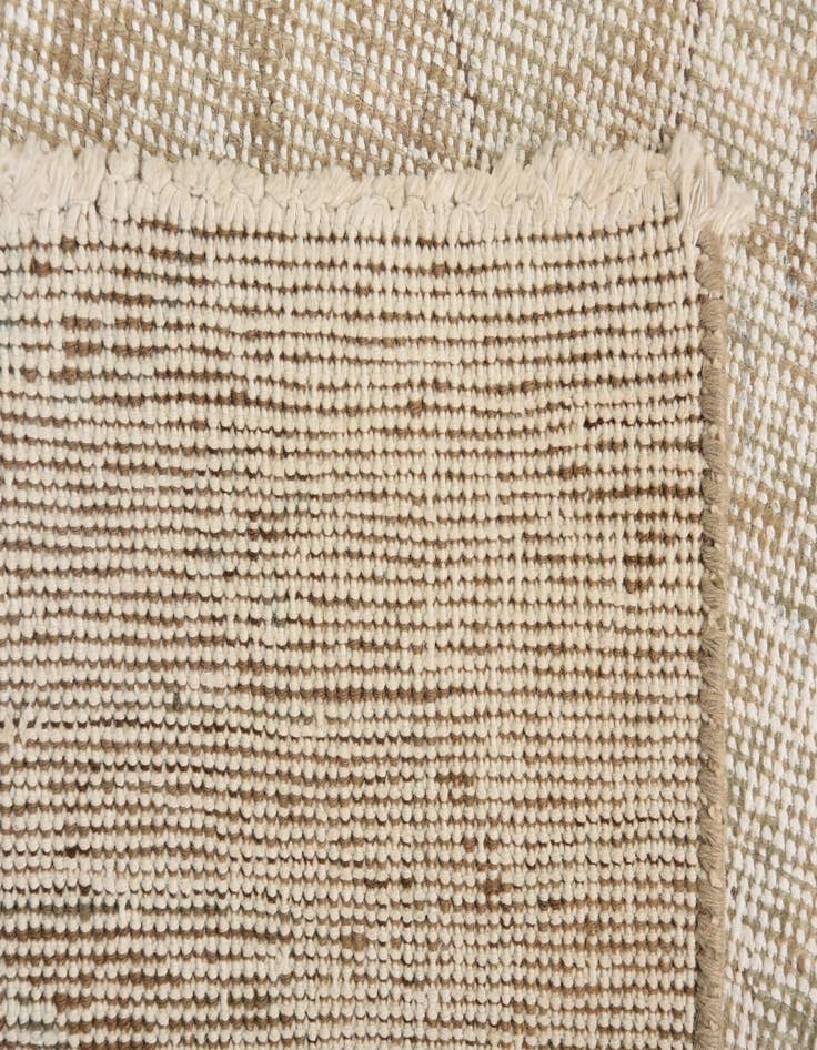 Detail image of 8' x 11' 1  Hand Knotted Ultra Vintage Persian Wool Rug