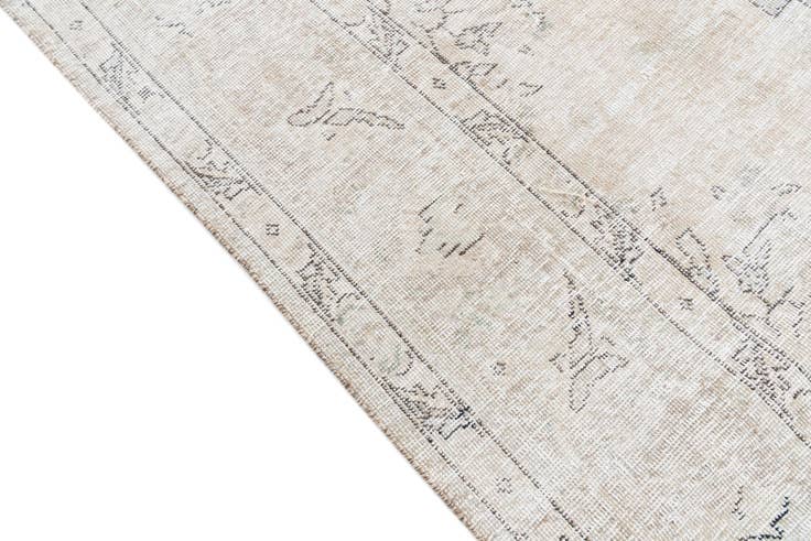 Detail image of 9' 8 x 12' 8 Hand Knotted Ultra Vintage Persian Wool Rug