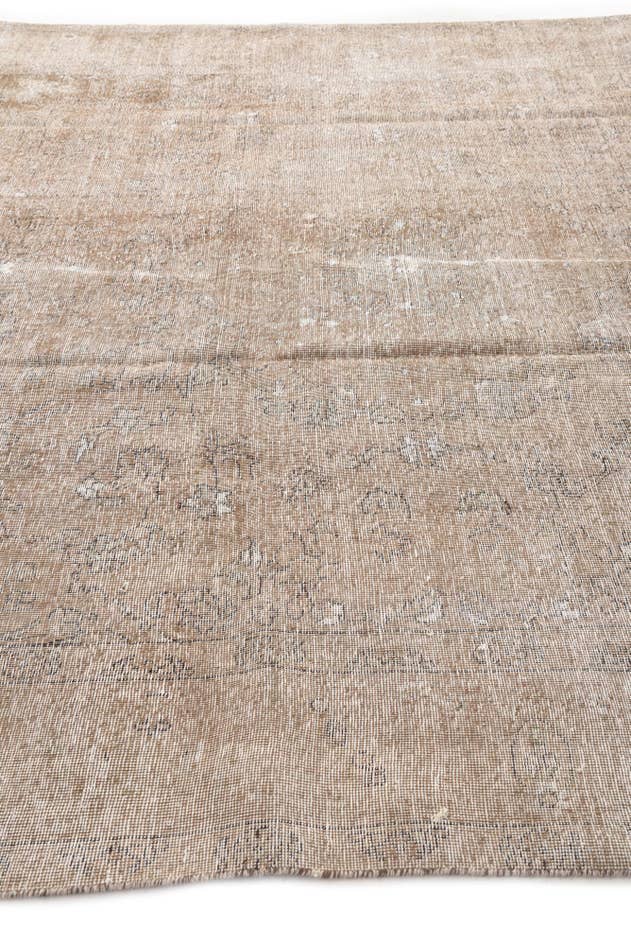 Detail image of 9' 8 x 12' 5 Hand Knotted Ultra Vintage Persian Wool Rug