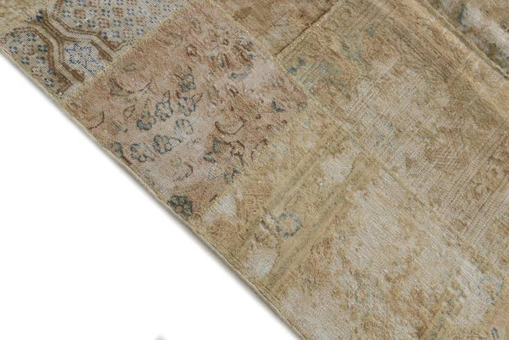 Detail image of 6' 10 x 10' 3 Hand Knotted Ultra Vintage Persian Wool Rug