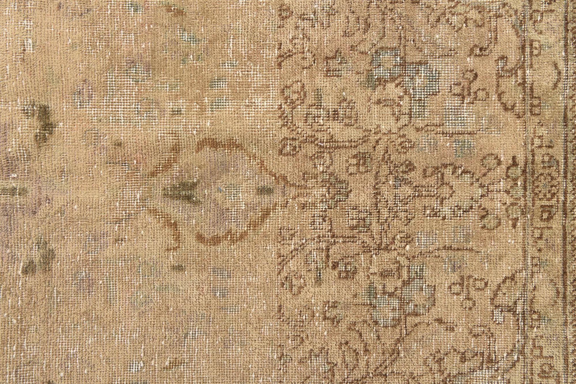 5' 6 x 8' 9 Hand Knotted Ultra Vintage Persian Wool Rug