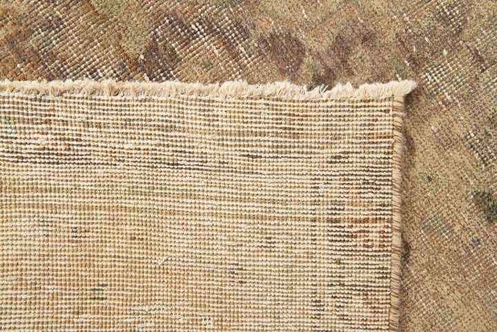 5' 6 x 8' 9 Hand Knotted Ultra Vintage Persian Wool Rug