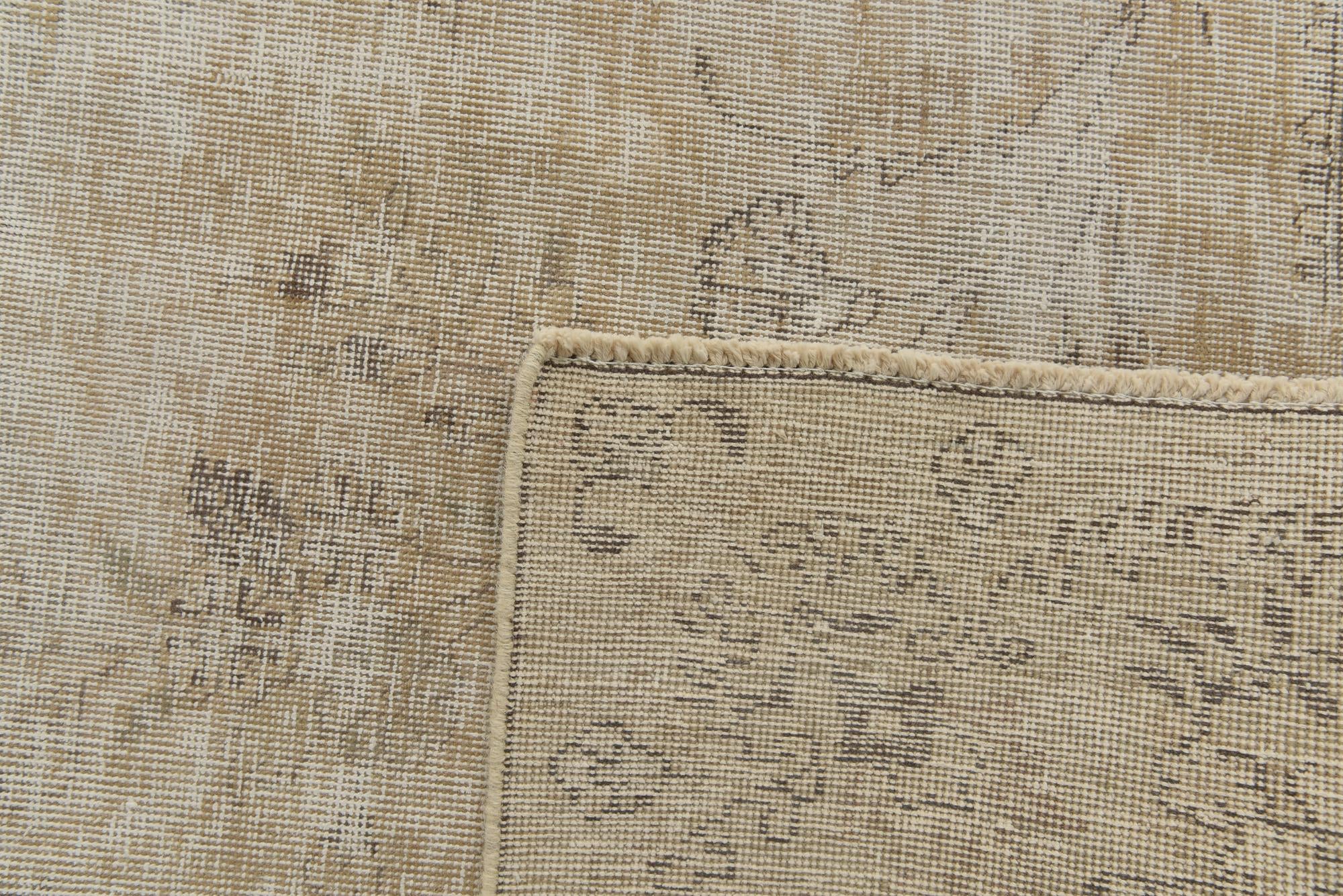 7' 9 x 10' 10 Hand Knotted Ultra Vintage Persian Wool Rug