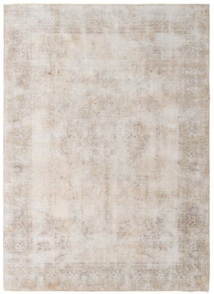 Detail image of 7' 9 x 10' 10 Hand Knotted Ultra Vintage Persian Wool Rug