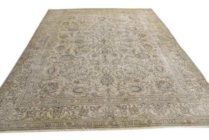 Detail image of 9' x 12' Hand Knotted Ultra Vintage Persian Wool Rug