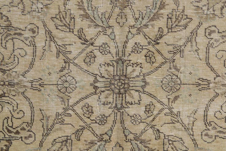 Detail image of 9' x 12' Hand Knotted Ultra Vintage Persian Wool Rug
