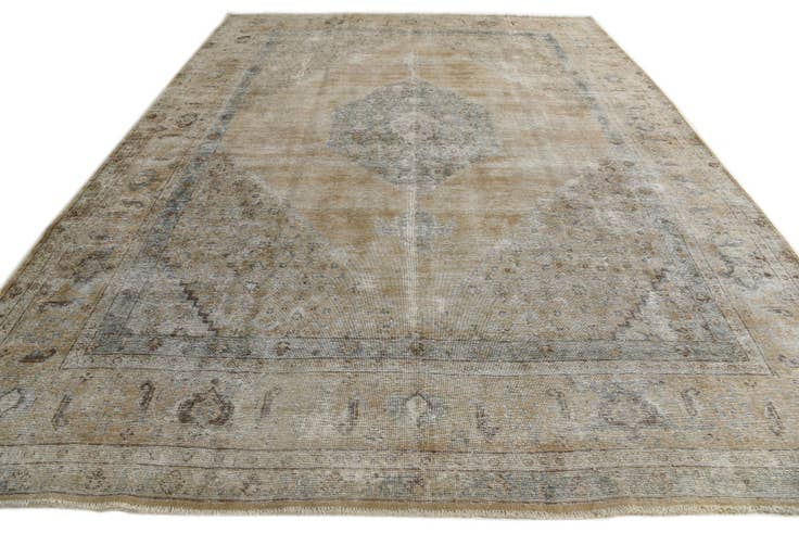 Detail image of 9' 8 x 12' 9 Hand Knotted Ultra Vintage Persian Wool Rug