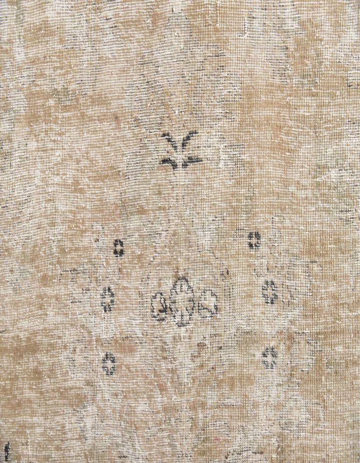 Detail image of 9' 8 x 11' 10  Hand Knotted Ultra Vintage Persian Wool Rug