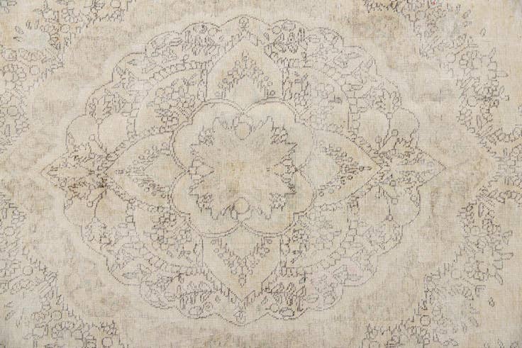 Detail image of 8' 11 x 12' 4 Hand Knotted Ultra Vintage Persian Wool Rug