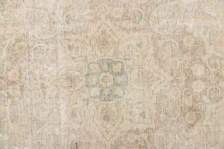 Detail image of 8' 10 x 11' 11 Hand Knotted Ultra Vintage Persian Wool Rug