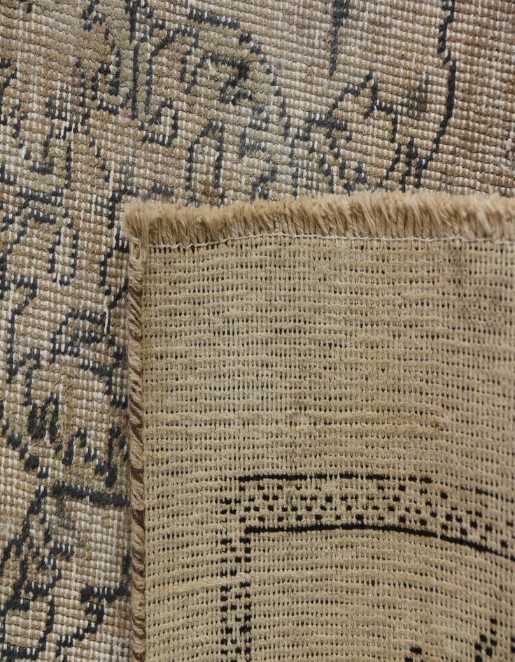 Detail image of 7' 6 x 11' 5  Hand Knotted Ultra Vintage Persian Wool Rug