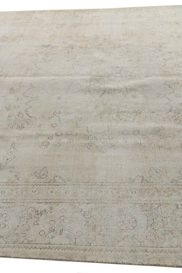 Detail image of 9' 2 x 12' 6 Hand Knotted Ultra Vintage Persian Wool Rug