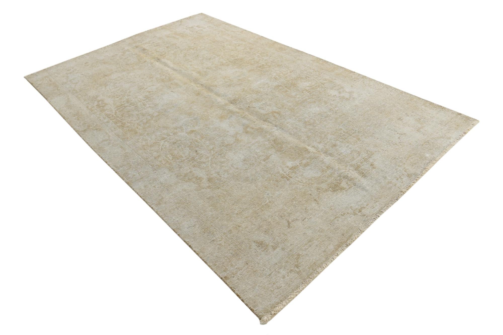 6' x 9' 4 Hand Knotted Ultra Vintage Persian Wool Rug
