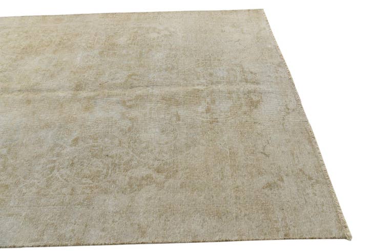 Detail image of 6' x 9' 4 Hand Knotted Ultra Vintage Persian Wool Rug