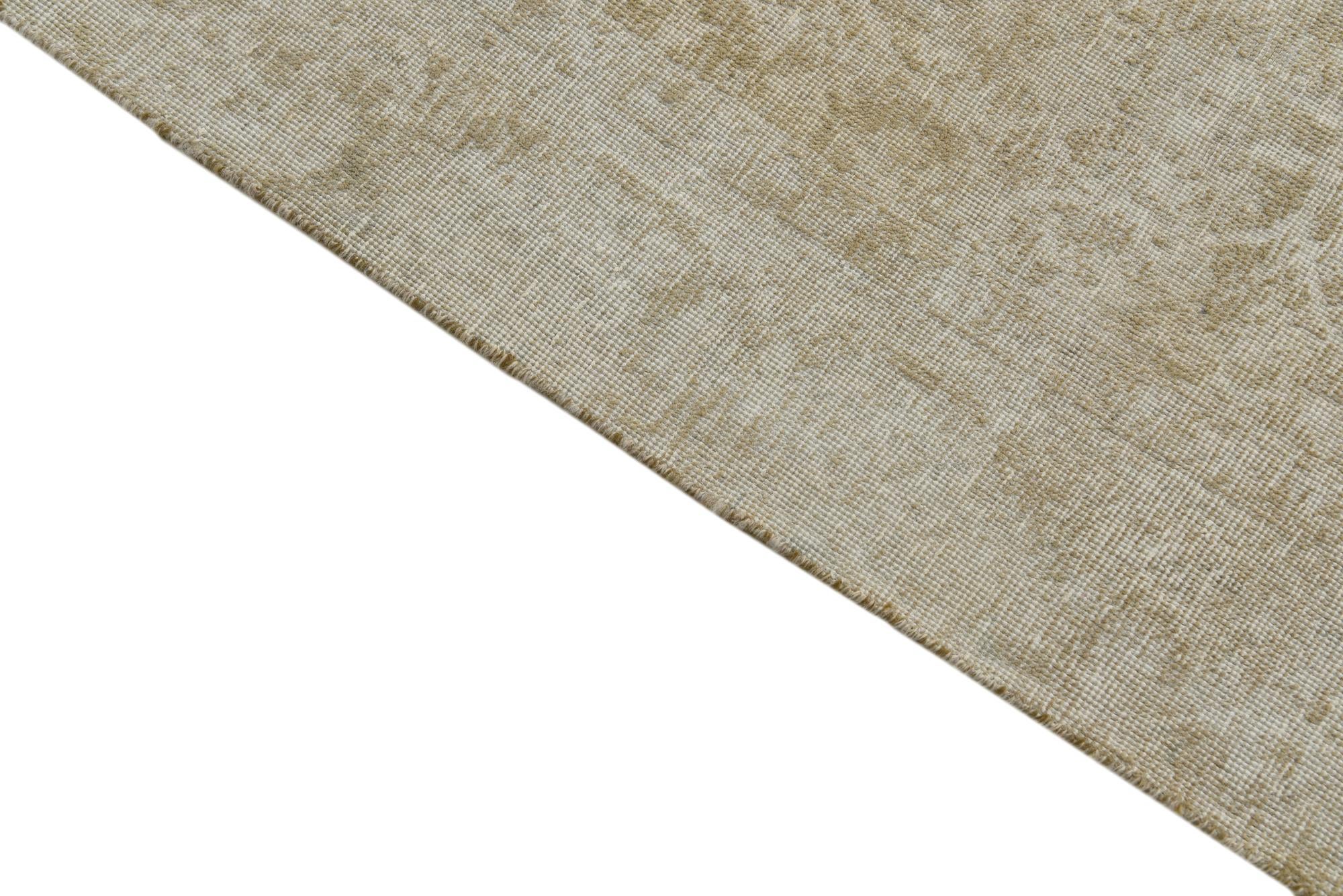 6' x 9' 4 Hand Knotted Ultra Vintage Persian Wool Rug