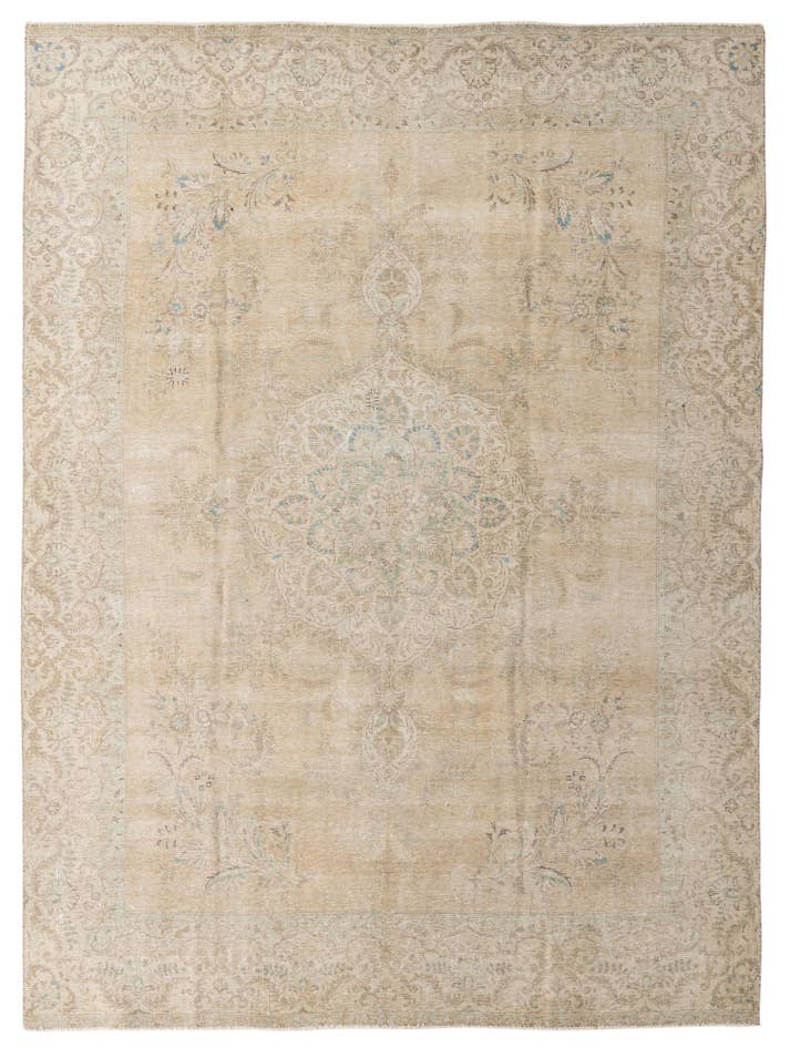 Detail image of 9' 2 x 12' 3 Hand Knotted Ultra Vintage Persian Wool Rug