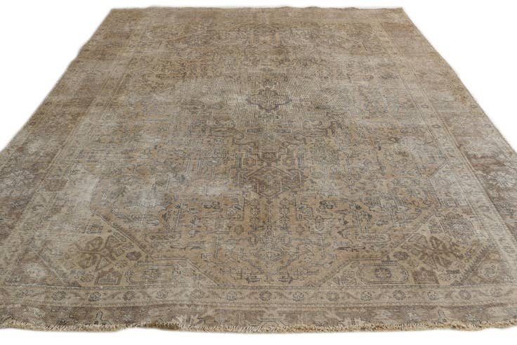 Detail image of 8' 4 x 10' 5 Hand Knotted Ultra Vintage Persian Wool Rug