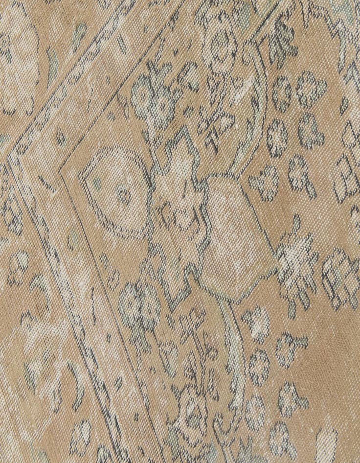 Detail image of 6' 9 x 9' 8  Hand Knotted Ultra Vintage Persian Wool Rug