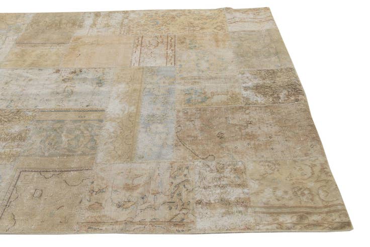 Detail image of 5' 8 x 7' 10 Hand Knotted Ultra Vintage Persian Wool Rug