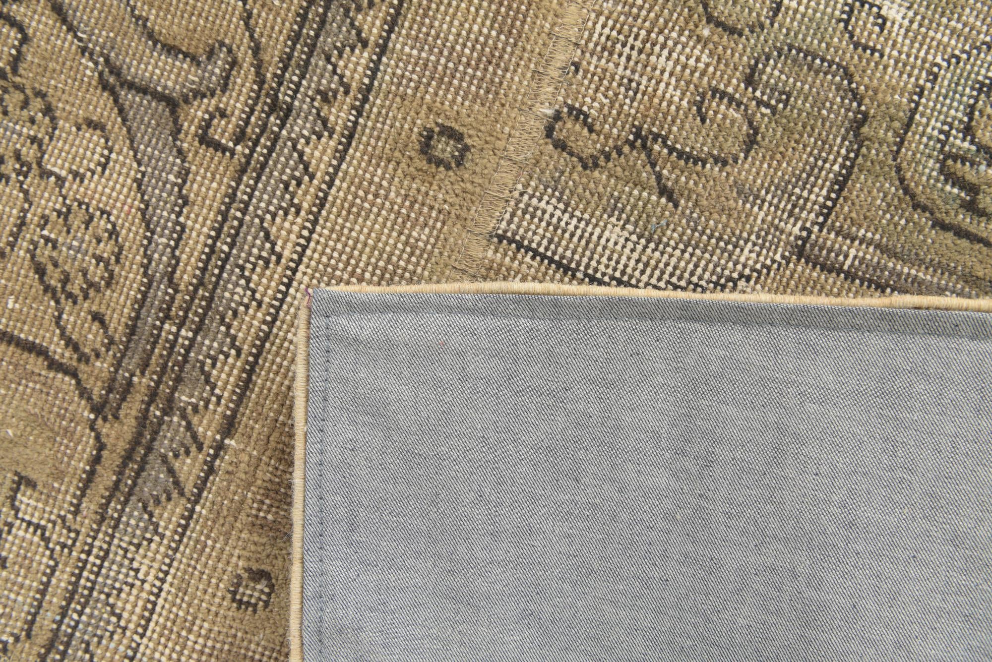 5' 1 x 6' 9 Hand Knotted Ultra Vintage Persian Wool Rug