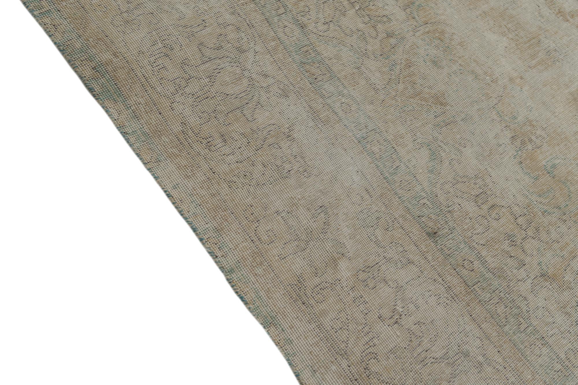 9' 5 x 12' 8 Hand Knotted Ultra Vintage Persian Wool Rug