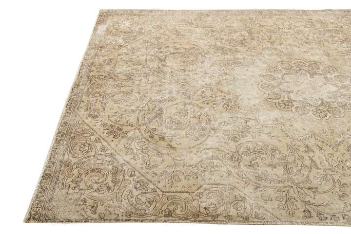 5' 7 x 8' 9 Hand Knotted Ultra Vintage Persian Wool Rug