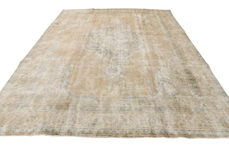 Detail image of 9' 10 x 12' 7 Hand Knotted Ultra Vintage Persian Wool Rug
