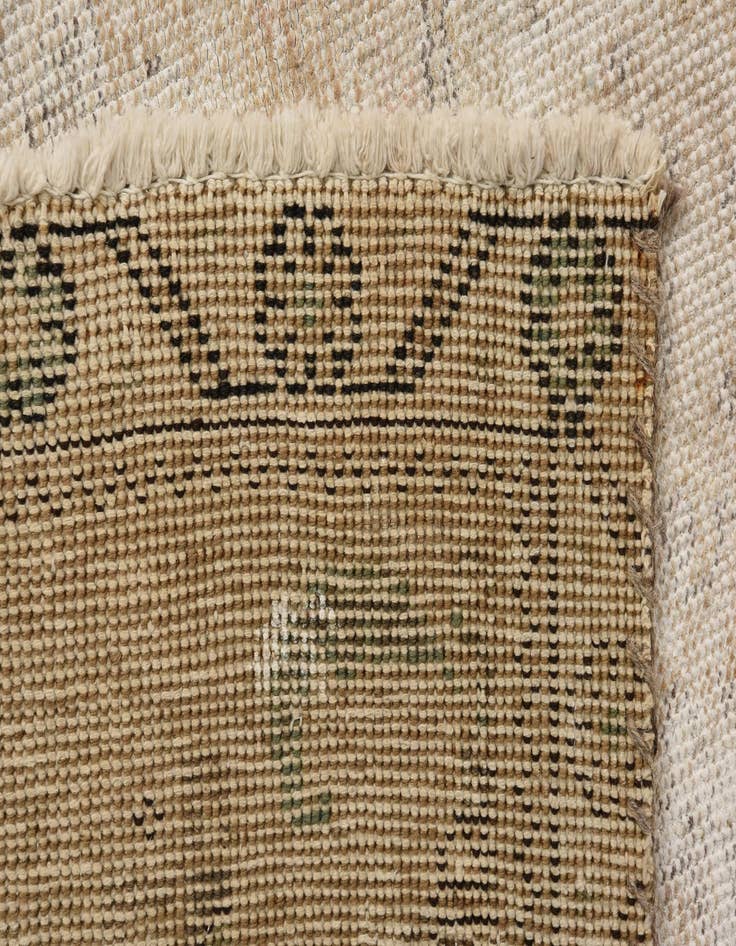 Detail image of 7' 8 x 11' 3  Hand Knotted Ultra Vintage Persian Wool Rug