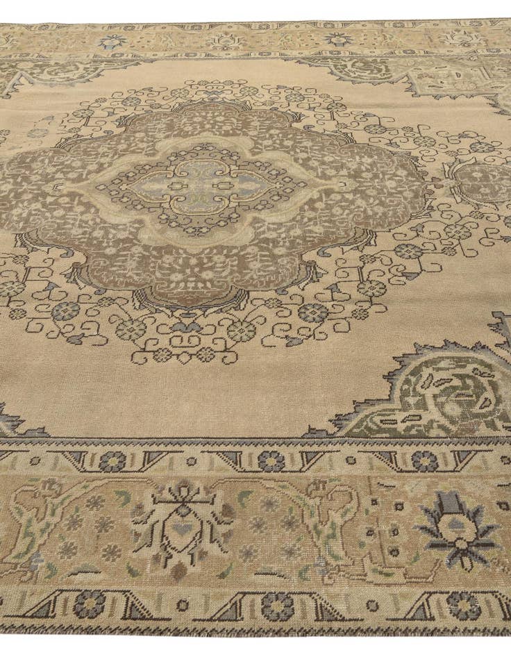 Detail image of 9' 7 x 12' 5  Hand Knotted Ultra Vintage Persian Wool Rug
