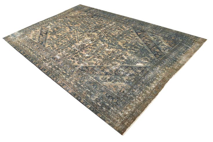 Detail image of 7' 6 x 11' 4 Hand Knotted Ultra Vintage Persian Wool Rug