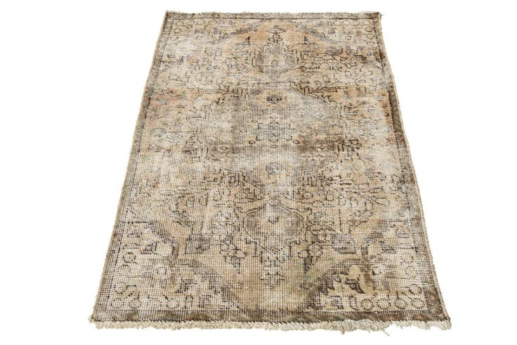 Detail image of 3' x 4' 8 Hand Knotted Ultra Vintage Persian Wool Rug