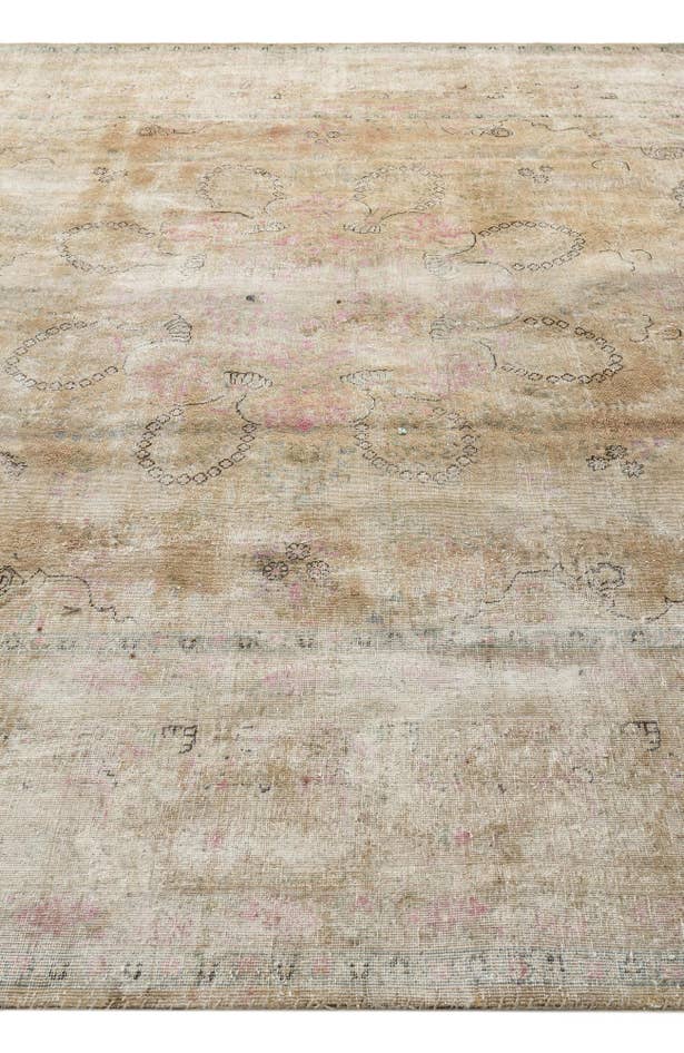 Detail image of 9' 10 x 13' Hand Knotted Ultra Vintage Persian Wool Rug