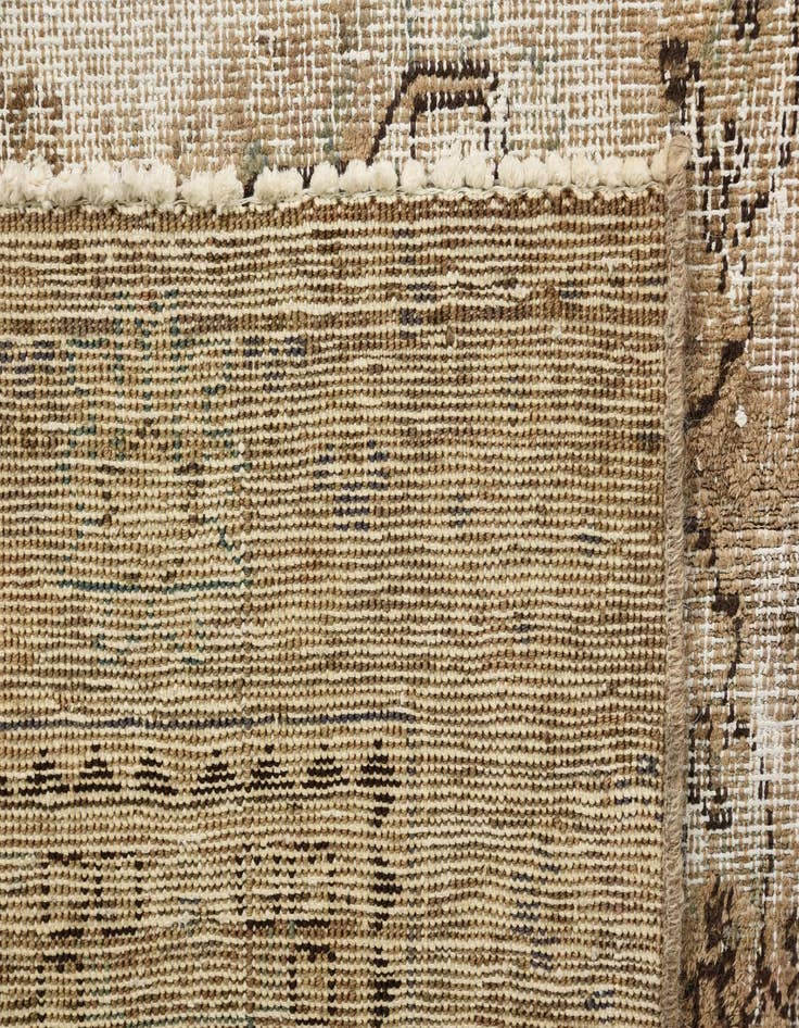 Detail image of 5' 7 x 8' 9  Hand Knotted Ultra Vintage Persian Wool Rug