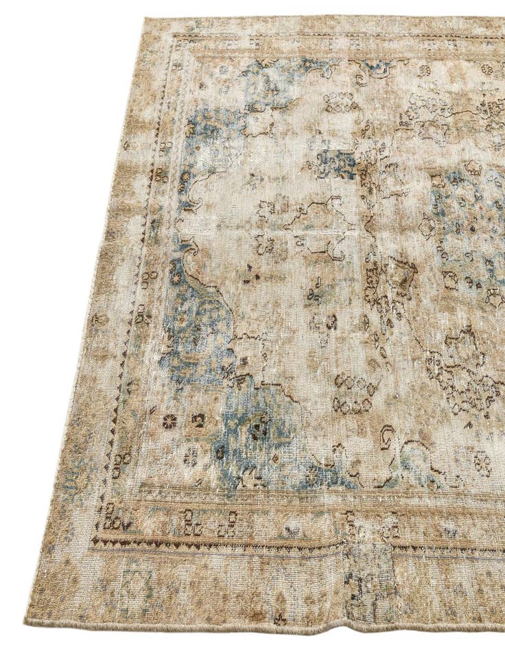 Detail image of 5' 7 x 8' 9  Hand Knotted Ultra Vintage Persian Wool Rug