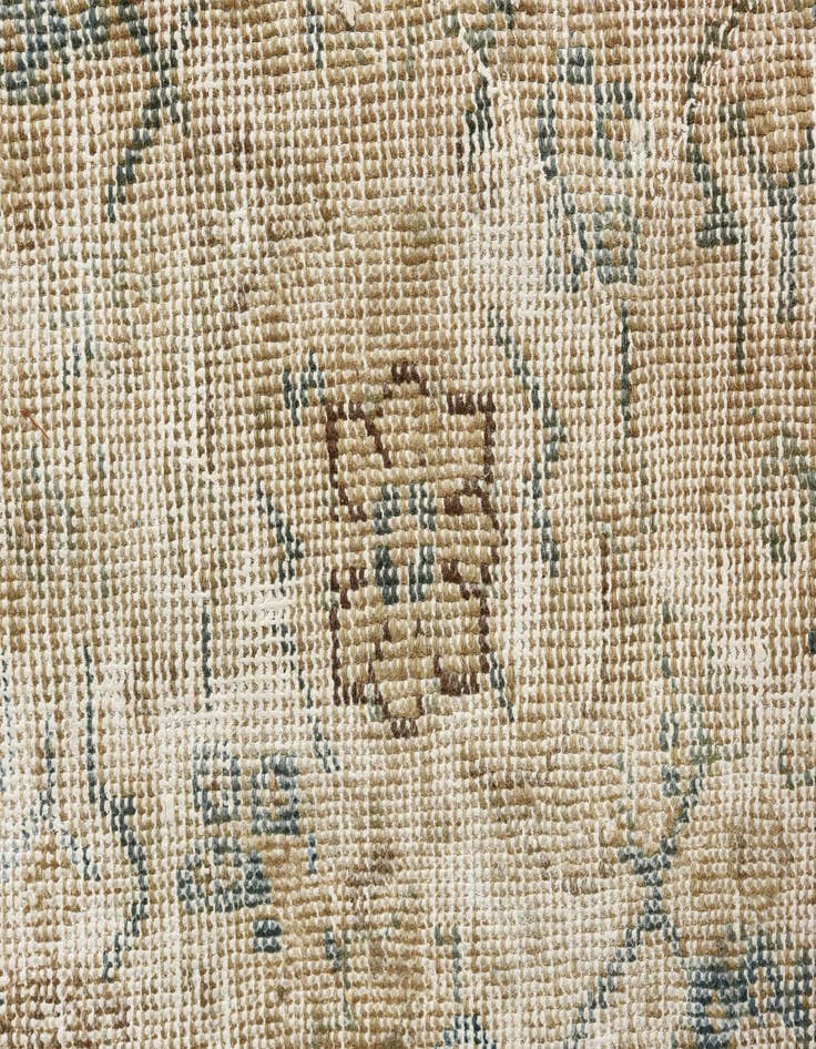 Detail image of 7' 3 x 10' 3  Hand Knotted Ultra Vintage Persian Wool Rug