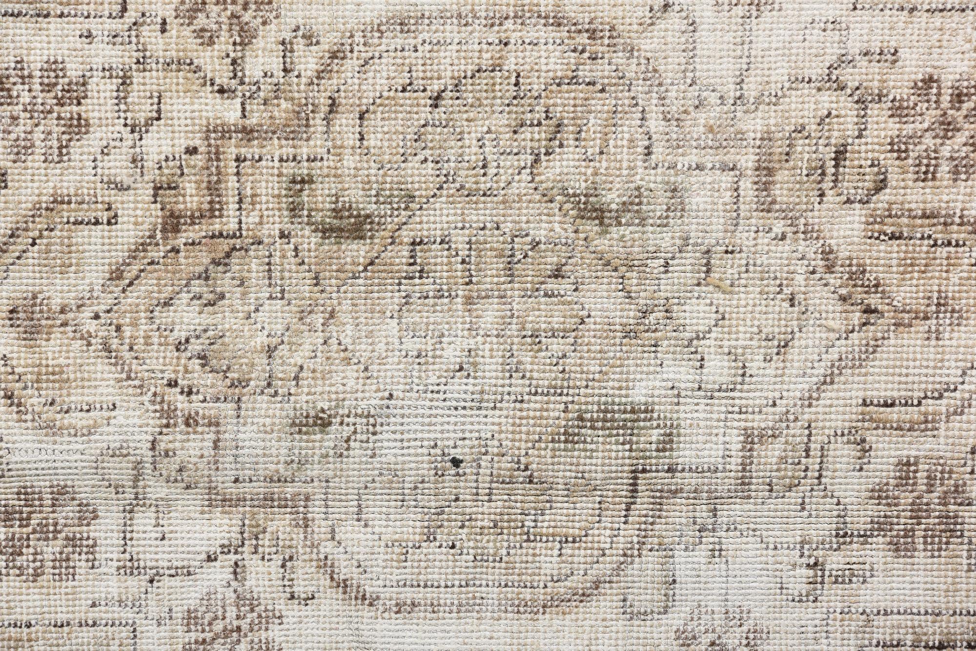 6' 9 x 9' 10 Hand Knotted Ultra Vintage Persian Wool Rug