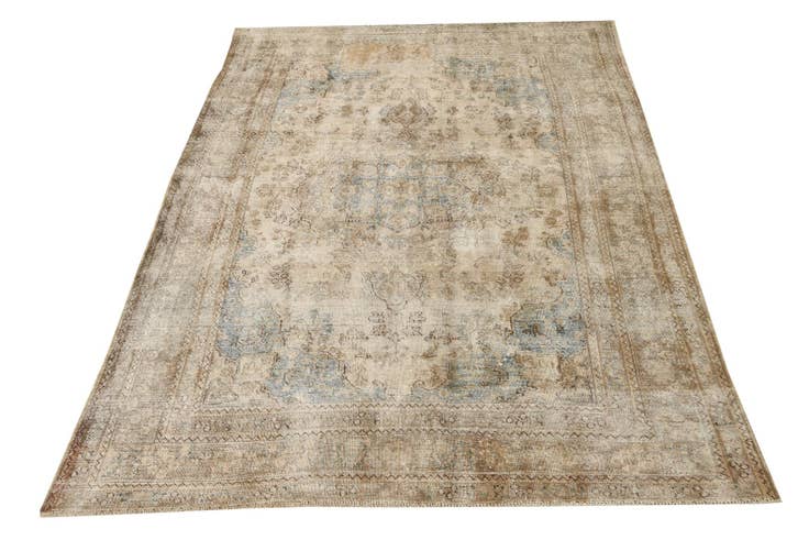 Detail image of 6' 6 x 9' 5 Hand Knotted Ultra Vintage Persian Wool Rug
