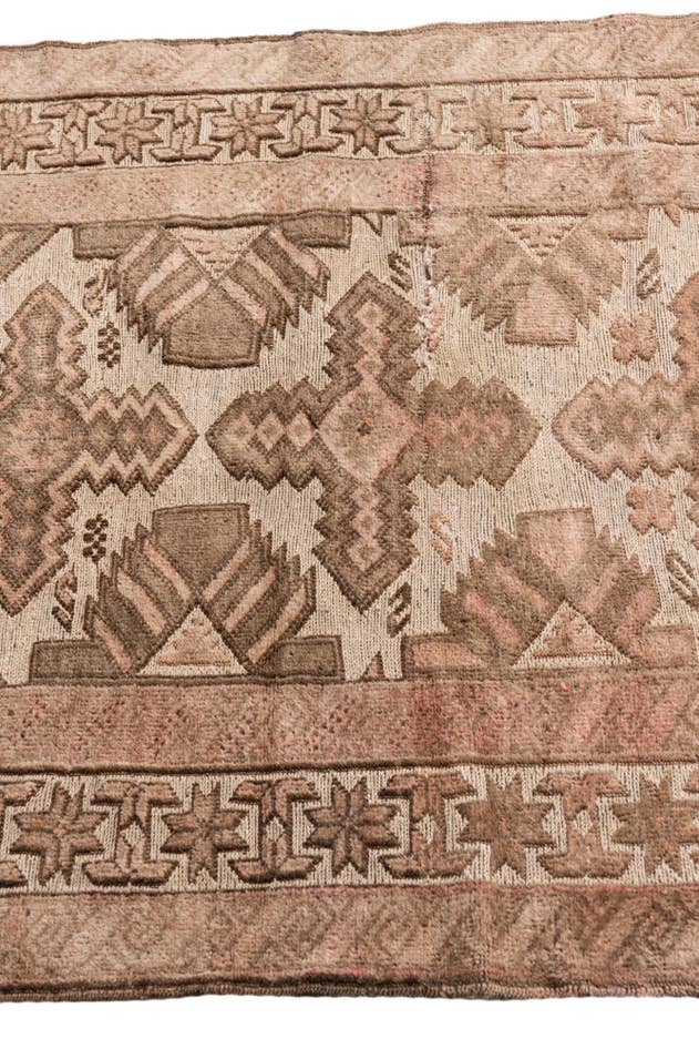 Detail image of 2' 10 x 4' 3 Hand Knotted Ultra Vintage Persian Wool Rug