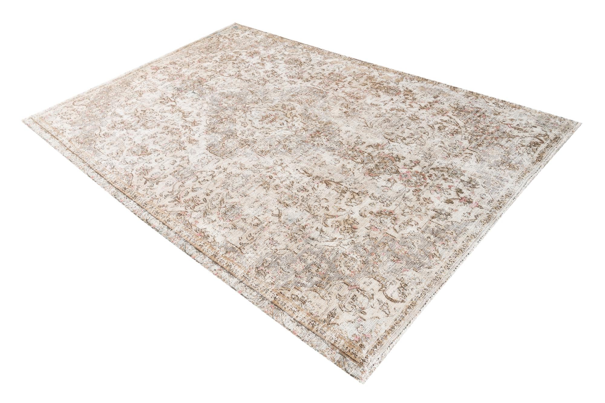 5' 6 x 8' 2 Hand Knotted Ultra Vintage Persian Wool Rug