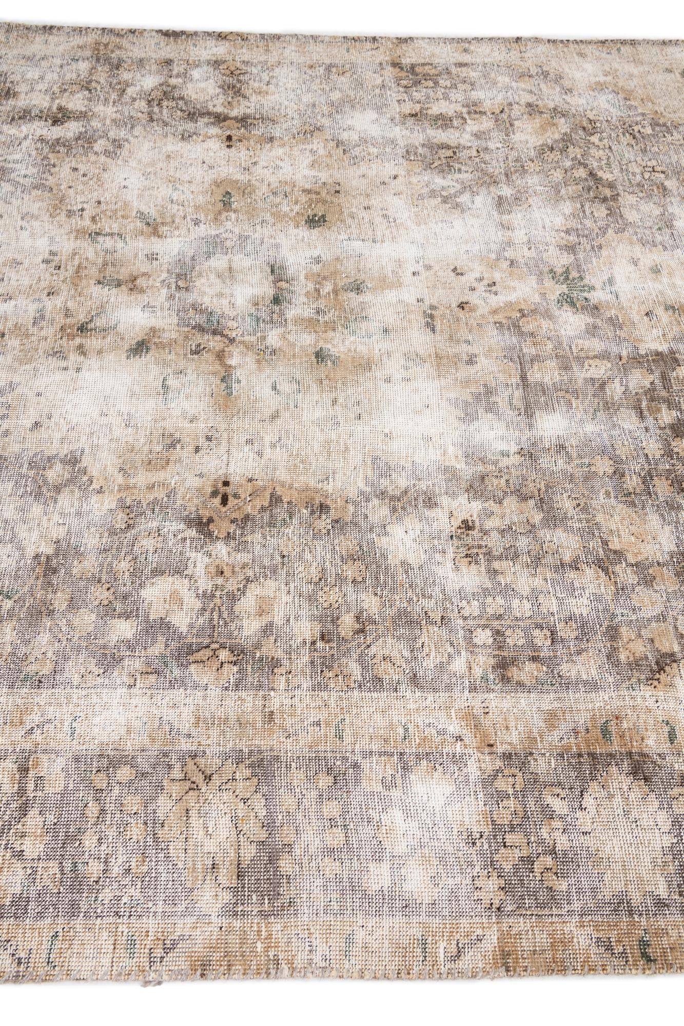 6' x 9' 8 Hand Knotted Ultra Vintage Persian Wool Rug